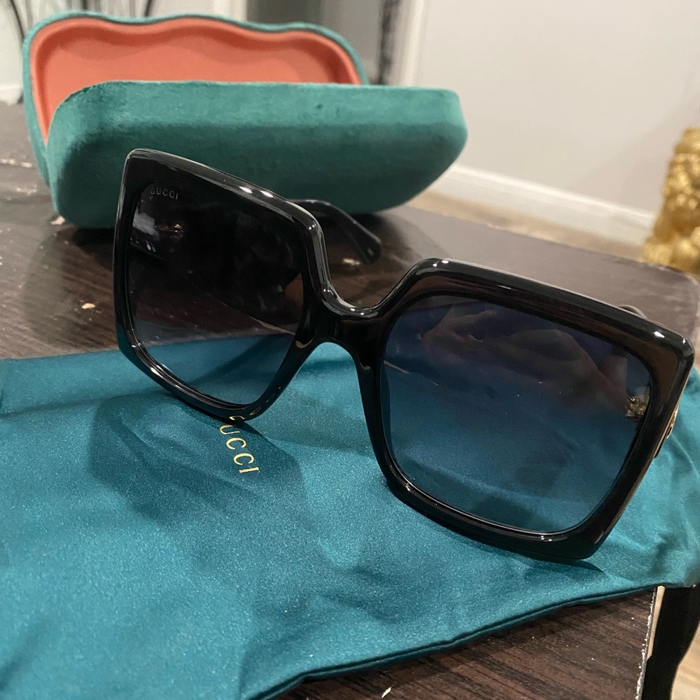 Gucci sunglasses